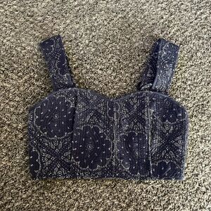 Navy Bandana quilted Madewell crop top
